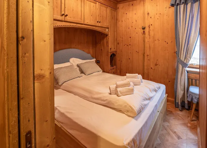 Apartment Casa Verocai, Graziosi Bilocali In Centro A Cortina *